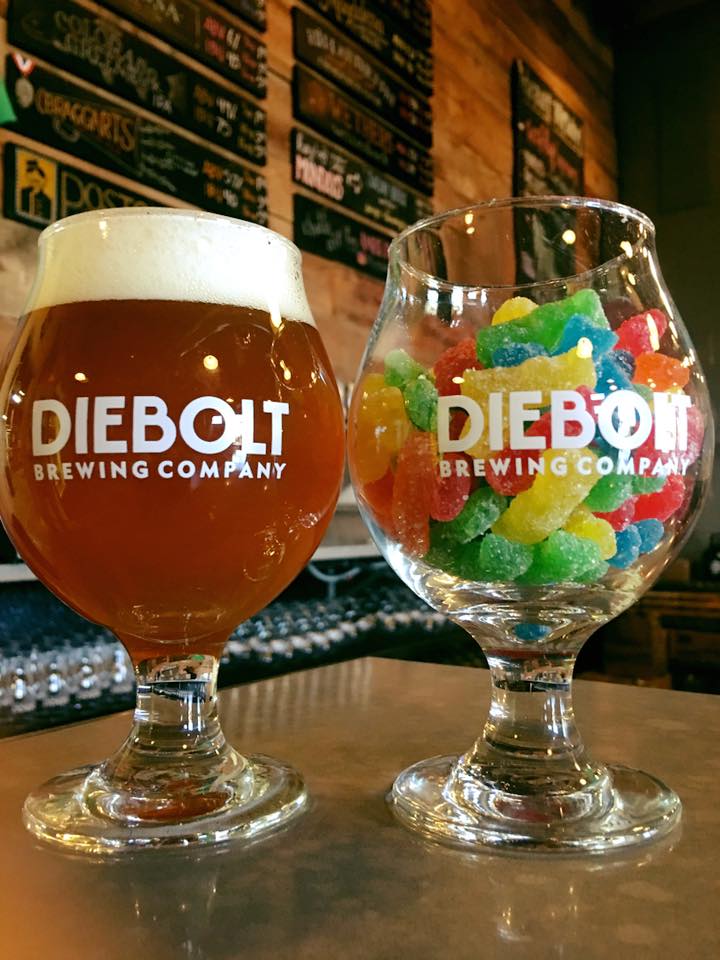 What are the Different Types of Beer Glasses? - Diebolt Brewing